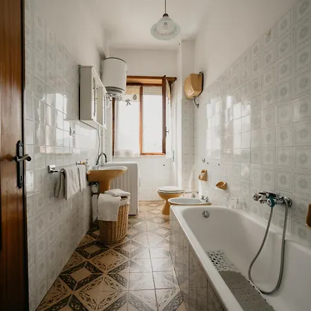 La Casa Di Maina Дом отдыха *